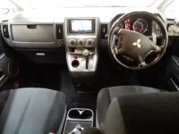 Mitsubishi DELICA D5 лот № 28082 оценка R  с аукциона в Японии 4