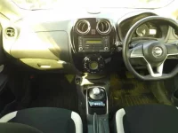 Nissan NOTE лот № 8109 оценка 3.5  с аукциона в Японии 7