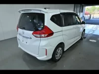Honda FREED лот № 20004 оценка 3.5  с аукциона в Японии 2