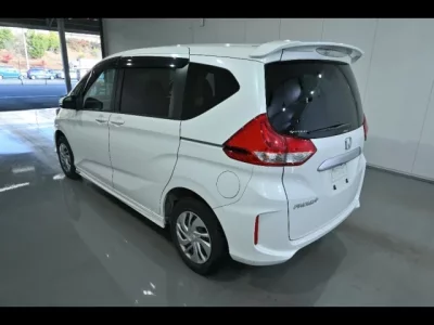 Honda FREED  с аукциона в Японии