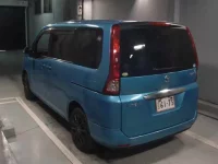 Nissan SERENA лот № 8122 оценка 3.5  с аукциона в Японии 1