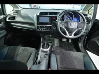 Honda FIT лот № 20032 оценка R  с аукциона в Японии 4