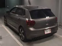 Volkswagen POLO лот № 8170 оценка 4.5  с аукциона в Японии 1