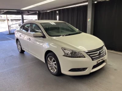 Nissan SYLPHY  с аукциона в Японии