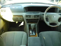 Nissan CEDRIC лот № 8187 оценка 3.5  с аукциона в Японии 7