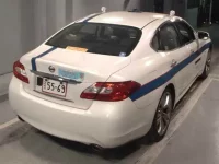 Nissan FUGA лот № 8206 оценка 3.5  с аукциона в Японии 4