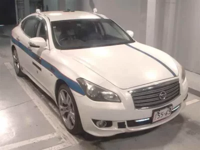 Nissan FUGA  с аукциона в Японии