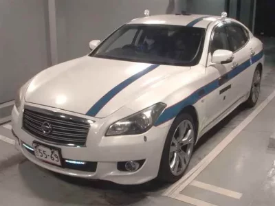 Nissan FUGA  с аукциона в Японии