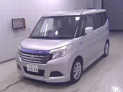 Mitsubishi DELICA D2