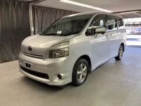 Toyota NOAH лот № 1165 оценка 3.5  с аукциона в Японии 4
