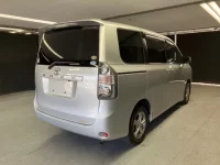 Toyota NOAH лот № 1165 оценка 3.5  с аукциона в Японии 5