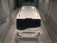 Honda STEP WAGON лот № 8301 оценка 3.5  с аукциона в Японии 6