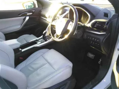 Mitsubishi ECLIPSE CROSS  с аукциона в Японии