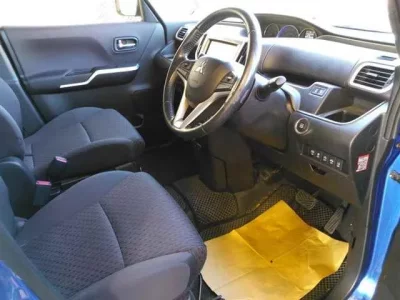 Mitsubishi DELICA D2