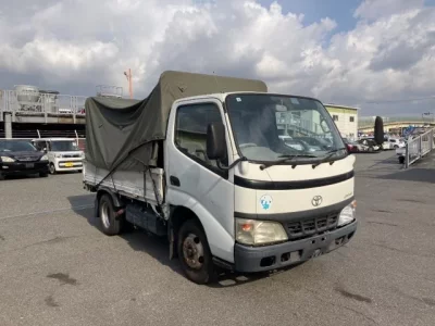 Toyota DYNA  с аукциона в Японии