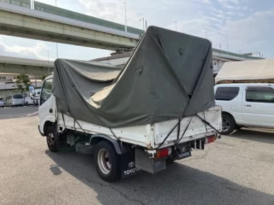 Toyota DYNA  с аукциона в Японии