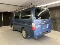 Nissan CARAVAN VAN лот № 5001 оценка R  с аукциона в Японии 1