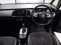 Honda FIT лот № 10349 оценка 4  с аукциона в Японии 4