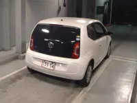 Volkswagen UP лот № 380 оценка 4  с аукциона в Японии 4
