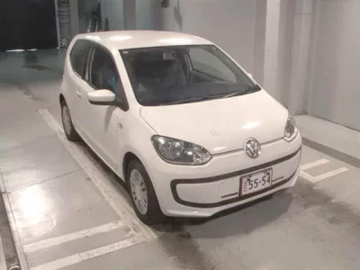 Volkswagen UP  с аукциона в Японии