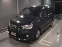 Nissan SERENA лот № 2009 оценка 3.5  с аукциона в Японии 3