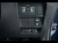 Honda STEP WAGON лот № 20212 оценка 4  с аукциона в Японии 8