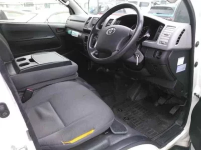 Toyota REGIUS ACE VAN