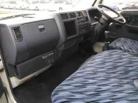 Toyota DYNA лот № 4012 оценка 3.5  с аукциона в Японии 7