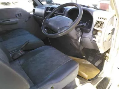 Mazda BONGO VAN  с аукциона в Японии