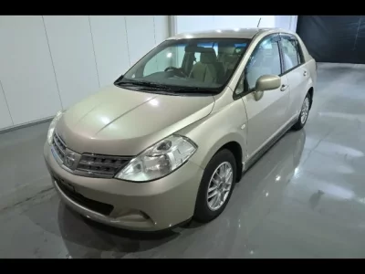 Nissan TIIDA LATIO