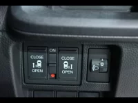 Honda STEP WAGON лот № 20283 оценка 4  с аукциона в Японии 7