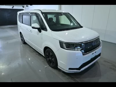 Honda STEP WAGON  с аукциона в Японии