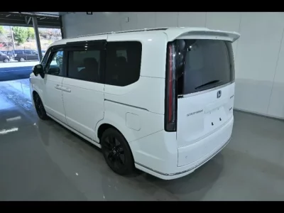 Honda STEP WAGON  с аукциона в Японии