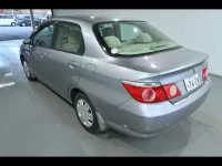Honda FIT лот № 29019 оценка 3.5  с аукциона в Японии 3