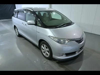Toyota ESTIMA HYBRID  с аукциона в Японии