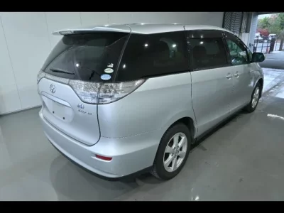 Toyota ESTIMA HYBRID  с аукциона в Японии
