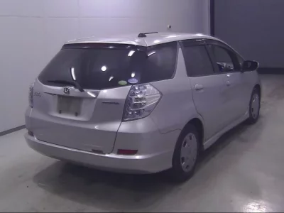 Honda FIT SHUTTLE  с аукциона в Японии