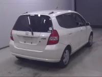 Honda FIT лот № 19015 оценка R  с аукциона в Японии 2