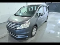 Honda STEP WAGON лот № 29064 оценка 3  с аукциона в Японии 1