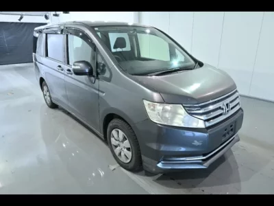 Honda STEP WAGON  с аукциона в Японии