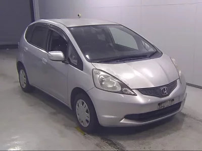 Honda FIT  с аукциона в Японии