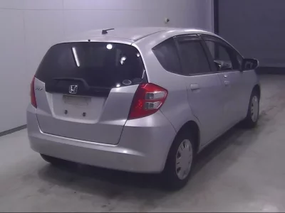 Honda FIT  с аукциона в Японии