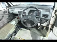 Honda ACTY TRUCK лот № 29133 оценка 3  с аукциона в Японии 4