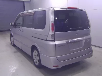 Nissan SERENA  с аукциона в Японии