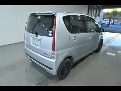 Daihatsu MOVE  с аукциона в Японии
