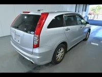 Honda STREAM лот № 29168 оценка 3  с аукциона в Японии 2