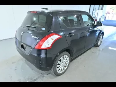 Suzuki SWIFT  с аукциона в Японии