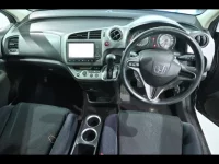 Honda STREAM лот № 29170 оценка R  с аукциона в Японии 4