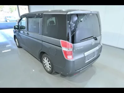 Honda STEP WAGON  с аукциона в Японии
