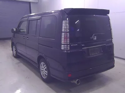 Honda STEP WAGON  с аукциона в Японии